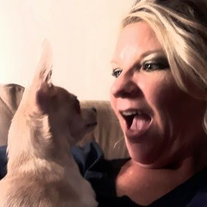 Meet your Posher, Kendra